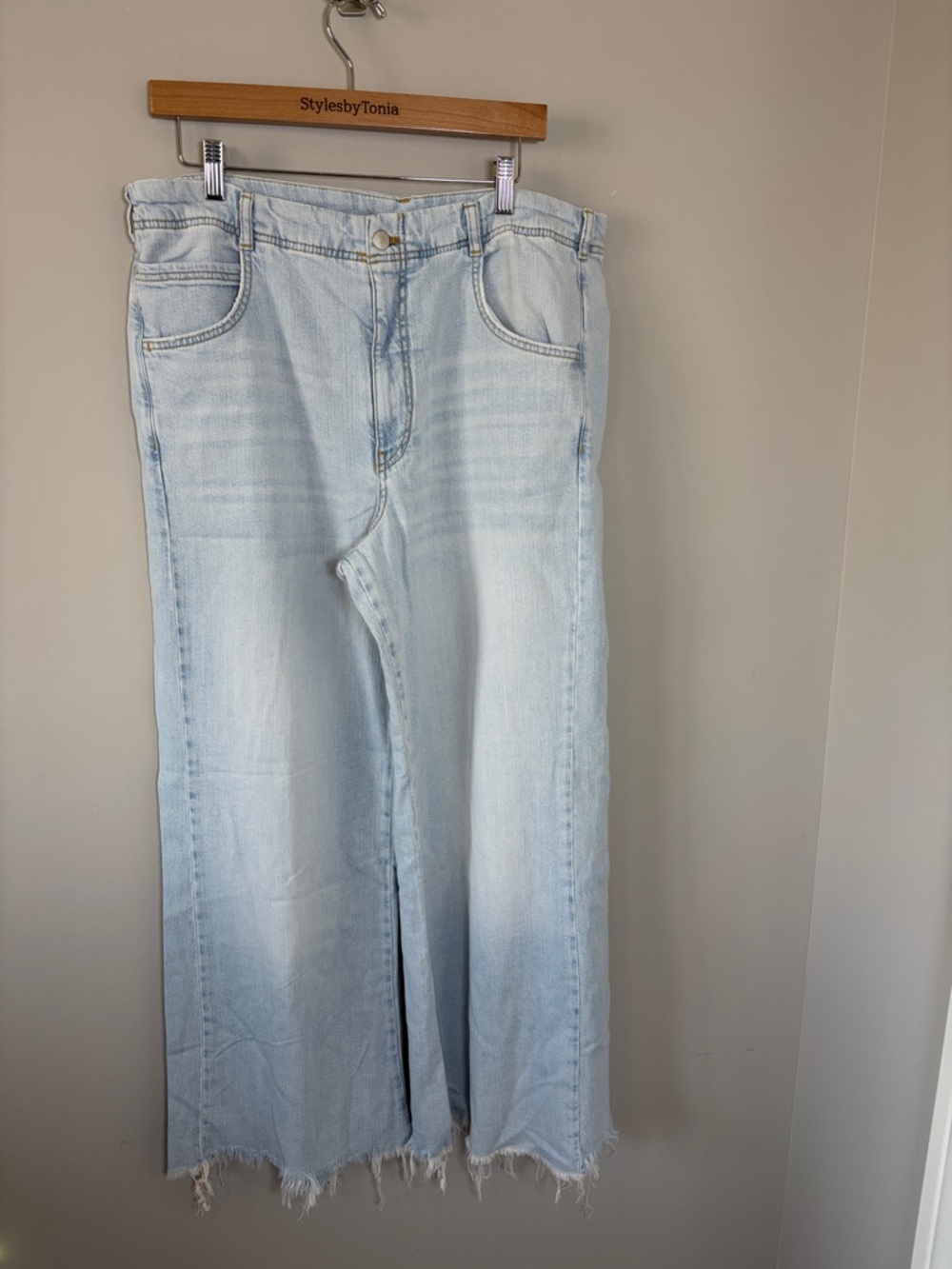 Anthropologie Pilcro The Adi Regenerative Cotton Mid Rise Flare Jeans Sz 32 NEW